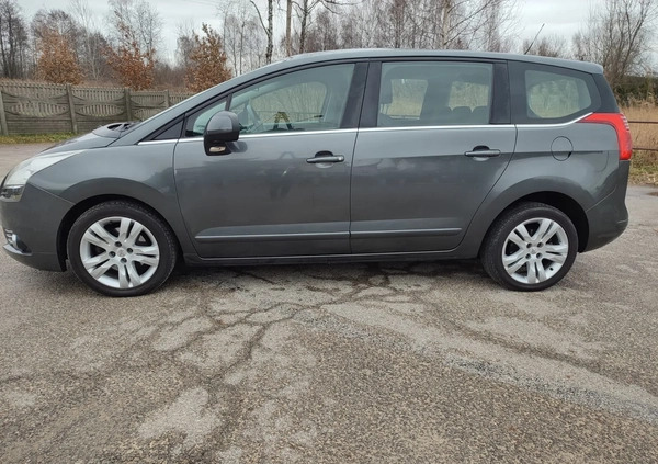 Peugeot 5008 cena 27700 przebieg: 194000, rok produkcji 2011 z Poręba małe 667